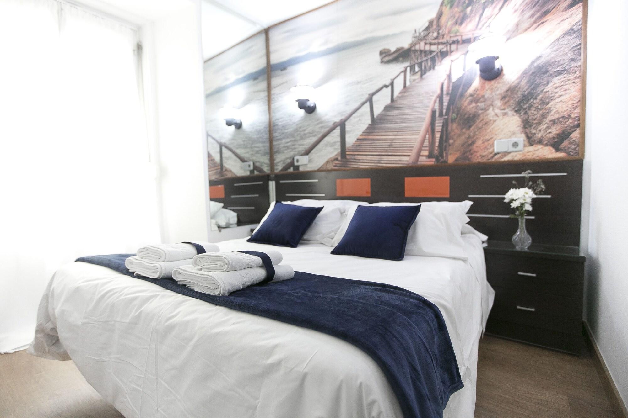 Ch La Banezana Hotel Madrid Exterior photo