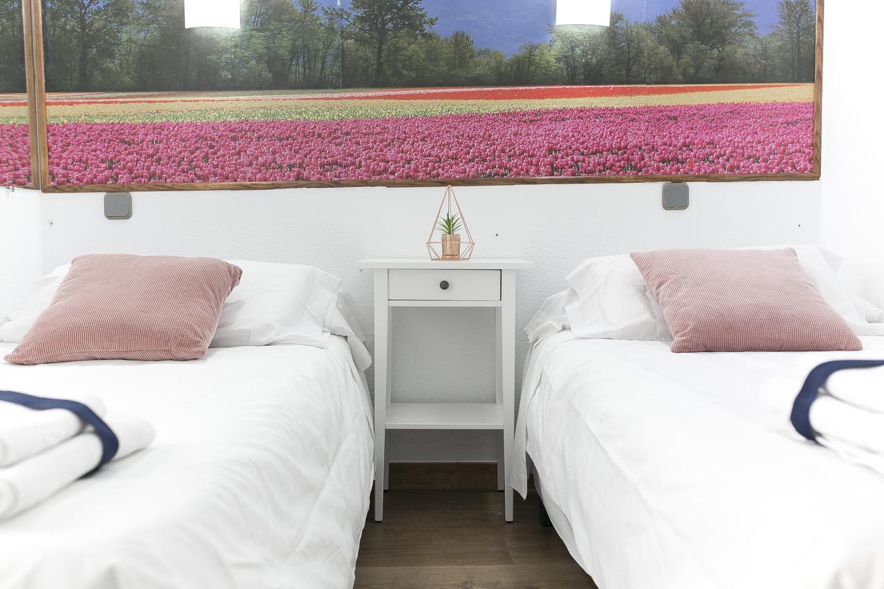 Ch La Banezana Hotel Madrid Exterior photo